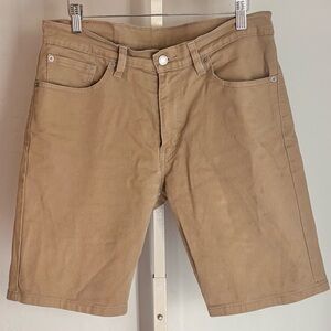 Levi’s Men’s 505 Classic Cotton Blend Tan Shorts, Waist Size 31
